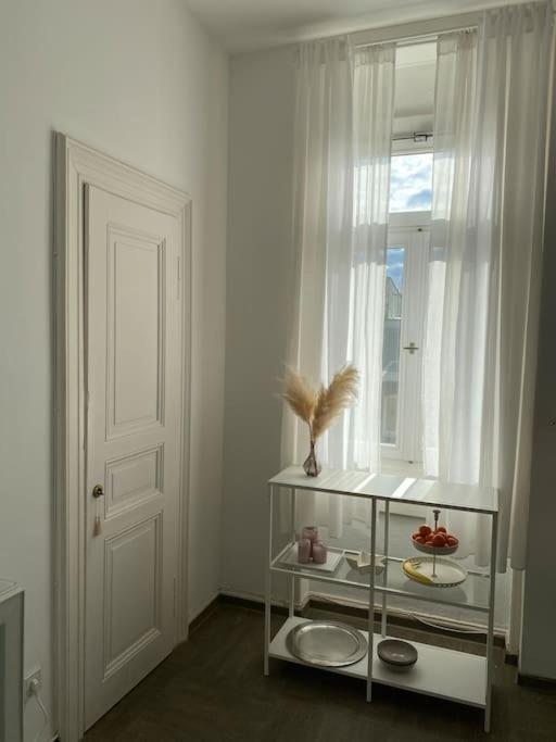 Altbau-Oase Der Eleganz: Stadtnaher Komfort Pur Wiesbaden Exterior foto